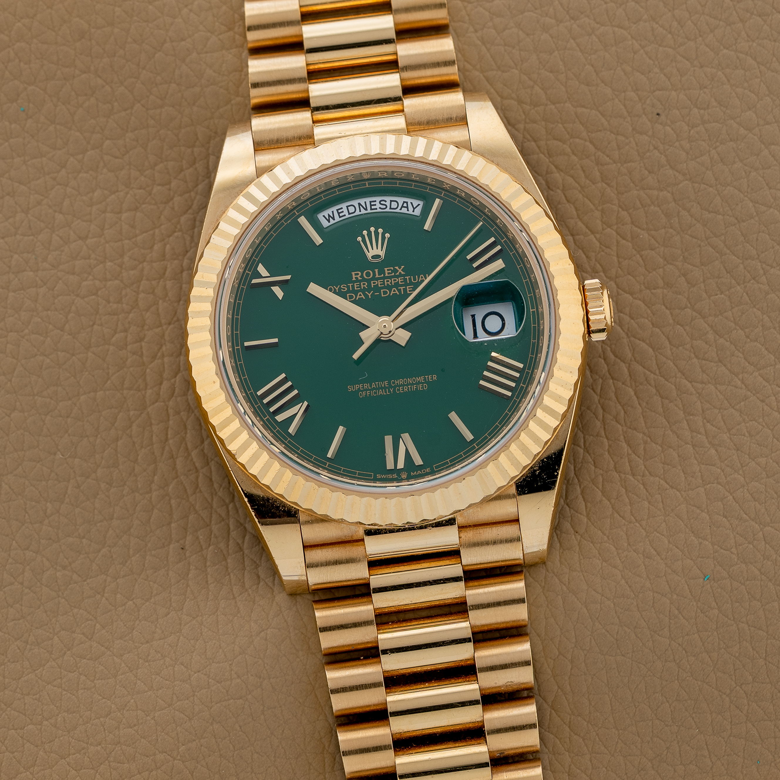 Rolex Day-Date President 40 18k Yellow Gold 'Money' Green Dial 228238 - 100% Complete